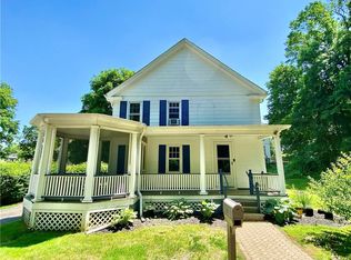 21 Chapel St, North Smithfield, RI 02896