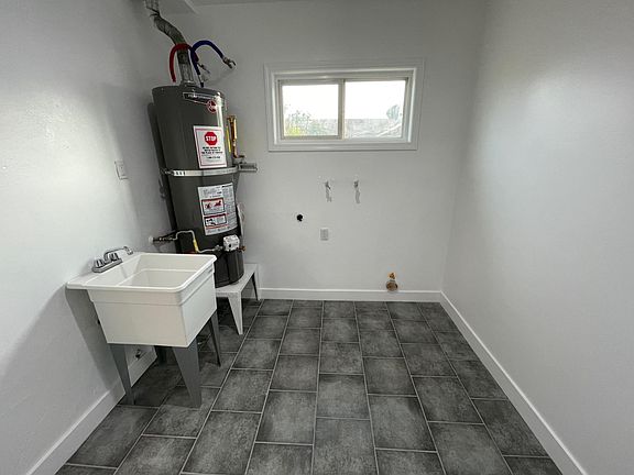 5th image of 9230 Pitkin St
