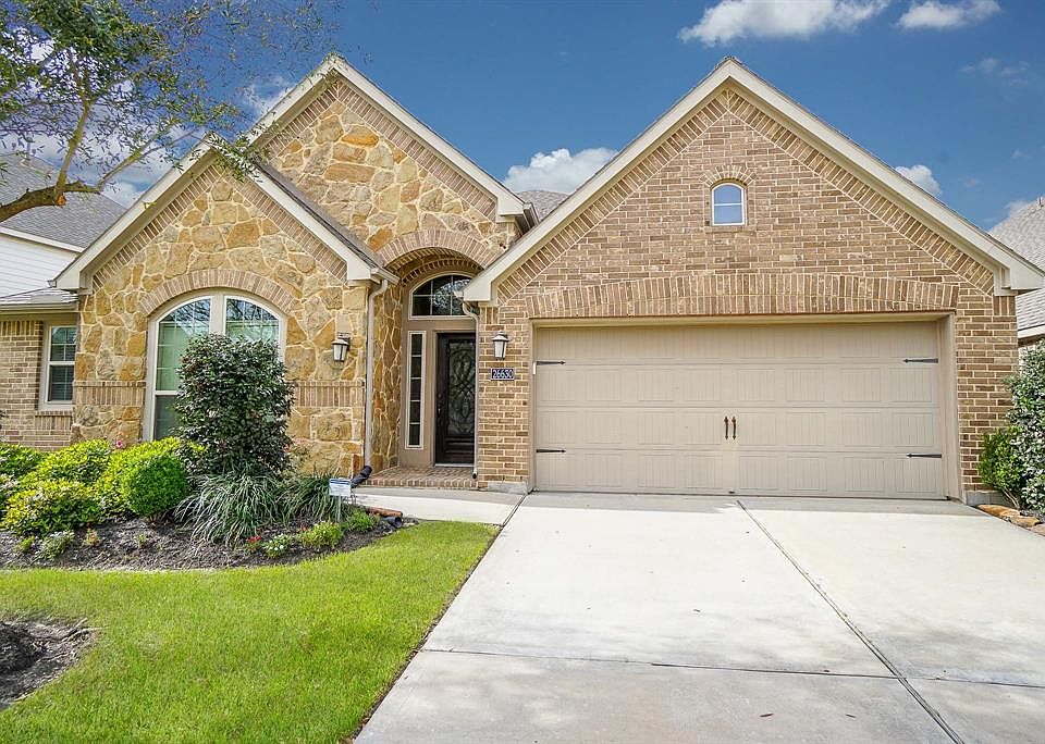 1st image of 26630 Longleaf Valley Dr
