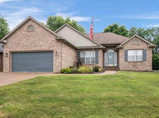 3105 Debbie Ln, Evansville, IN
