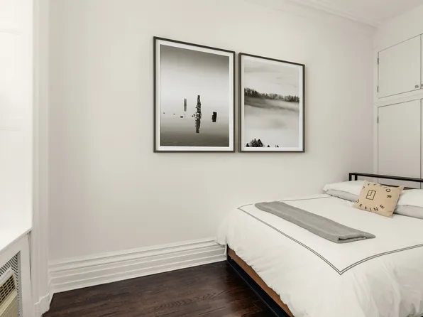 111 East 36th Street image 10 of 19