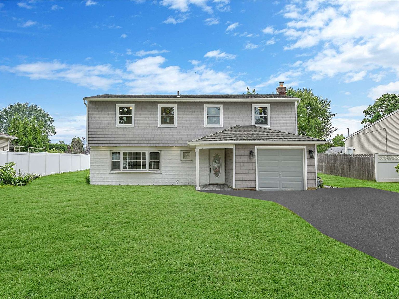 8 Daisy Lane, Commack, NY 11725 Zillow