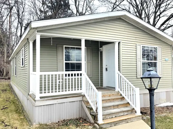 316 W Michigan Ave #28, Clinton, MI 49236