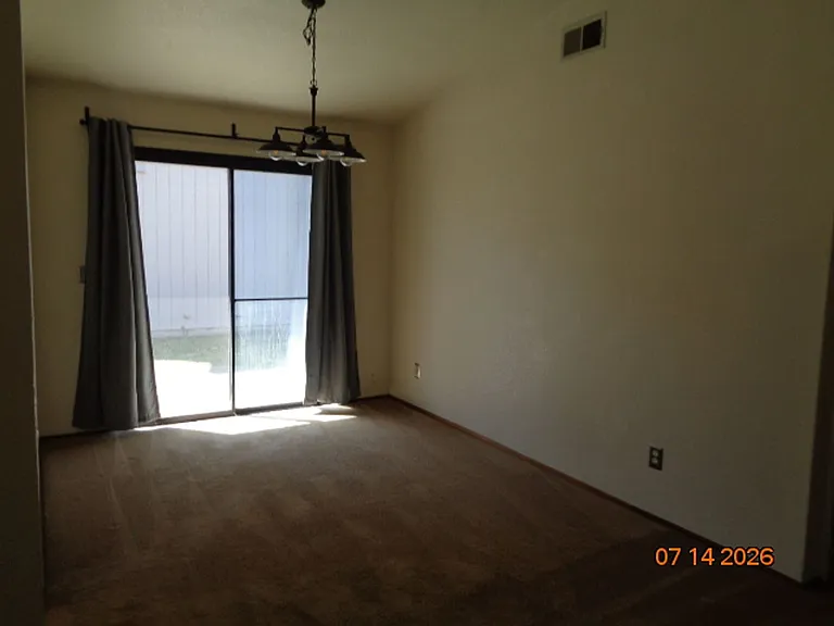 748 Peregrine Way — Photo 4