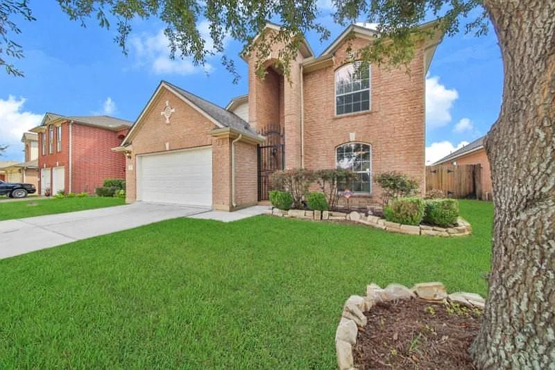 14127 Fox Creek Park Dr