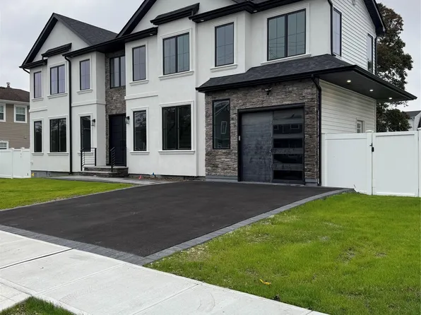 189 Broadway, Bethpage, NY 11714