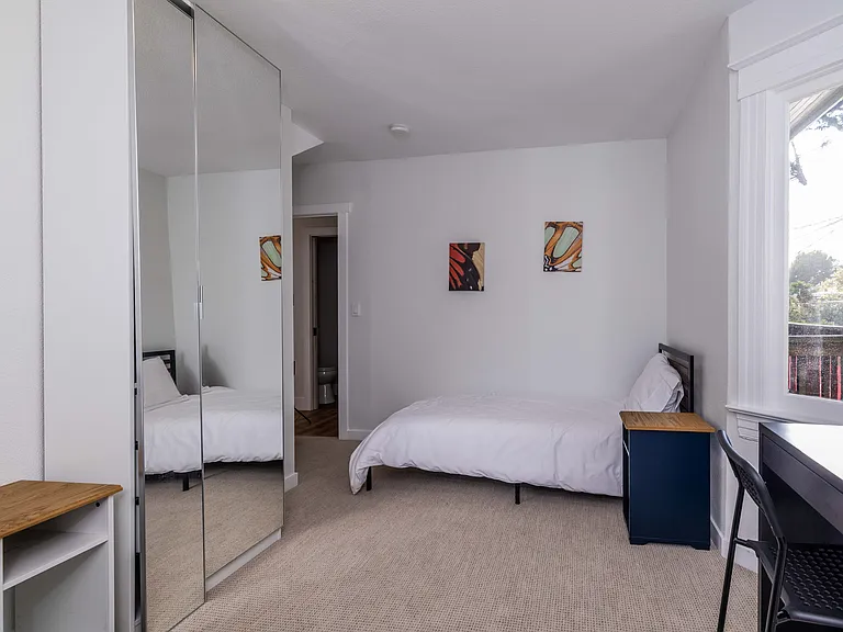 2382 Derby St #1-6 — Photo 26
