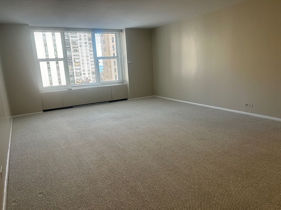 1st image of 1325 N State Pkwy APT 8C