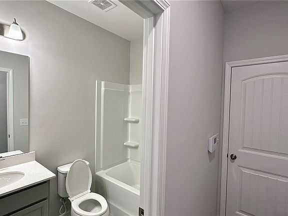 2nd image of 2315 Red Tail Ln