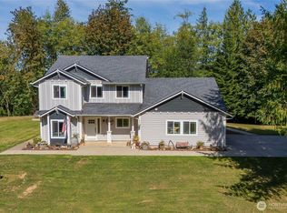 135 Salmon Run Lane, Onalaska, WA 98570