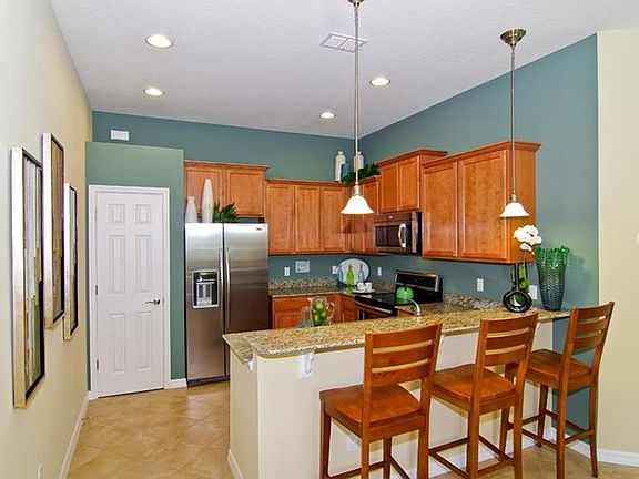 4th image of 12115 Tripletail Ln
