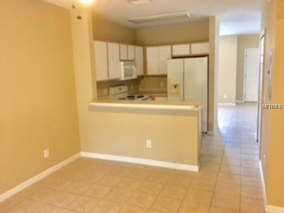 5th image of 1131 Baronscourt Dr