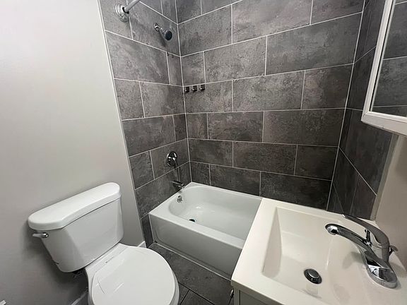 4th image of 181 Sherman St APT A
