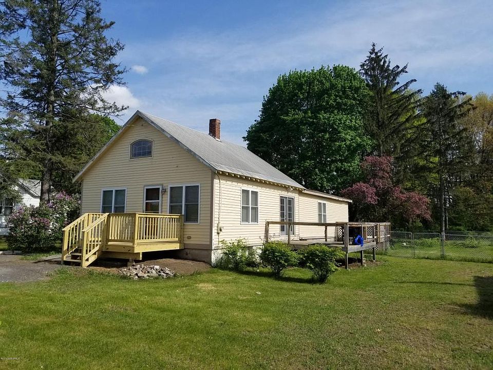 1st image of 62 Gates Ave