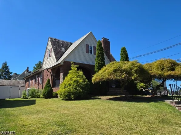 304 Henry St, Hasbrouck Heights Boro, NJ 07604