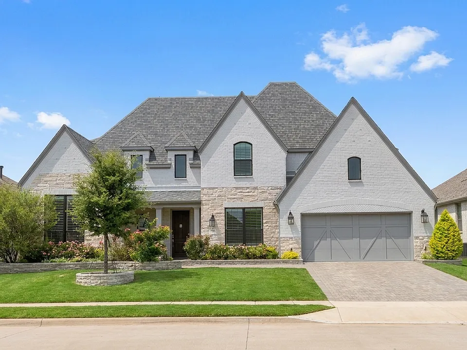 3328 Zenyatta Ct