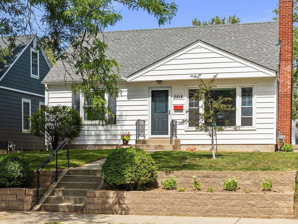 1st image of 2818 W 60th St