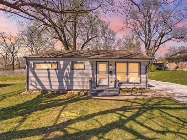 116 Hollywood Blvd, Belton, MO 64012