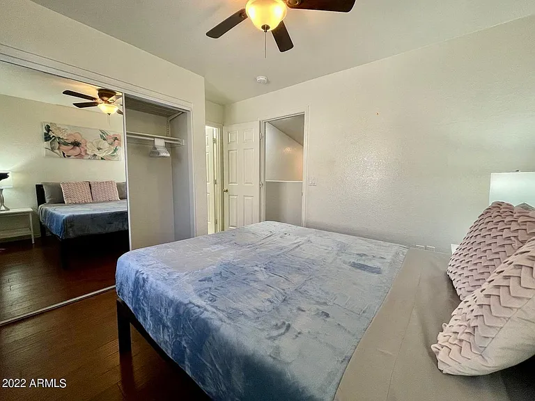 2742 W Ivanhoe St — Photo 24