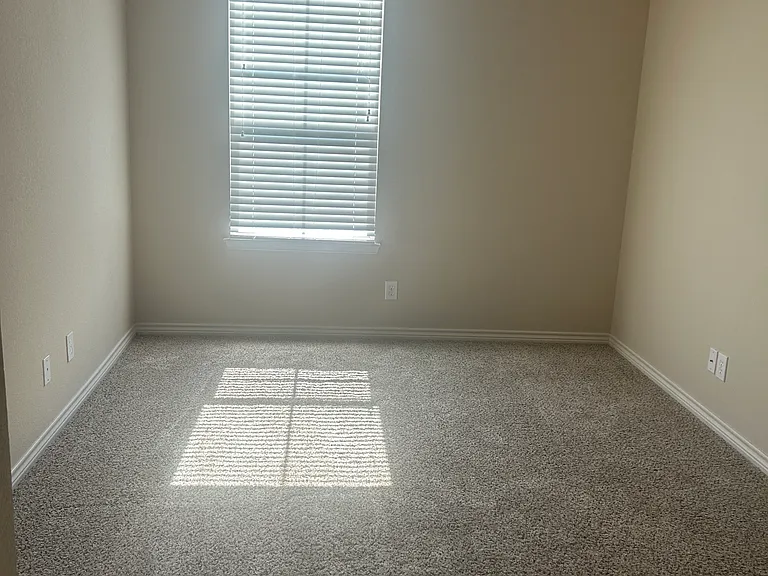 950 Henderson St #1320 — Photo 10
