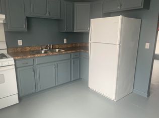 815 N 13th St #C7, Columbus, MS 39701