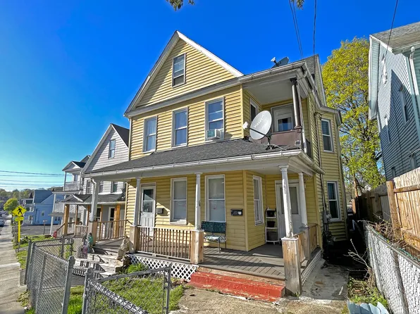 161 East Farm Street, Waterbury, CT 06704