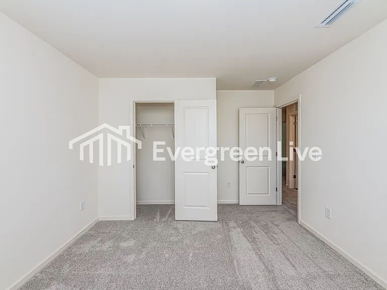 132 S Gallaspy Dr — Photo 11