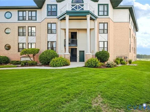 3244 Page Ave APT 304, Virginia Beach, VA 23451