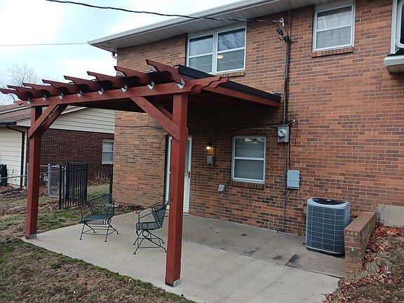 4th image of 503 Waldo Ct