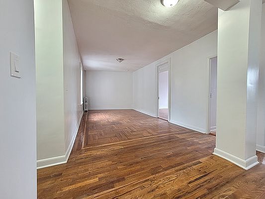 4th image of 226 W 242nd St #4D