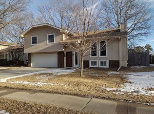 12627 Yates St, Omaha, NE 68164