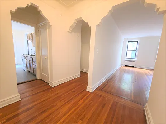 Rented by Brooklyn Heights Real Estate Inc | media 11