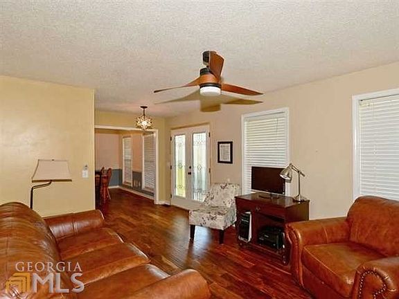 Gorgeous hardwood floors