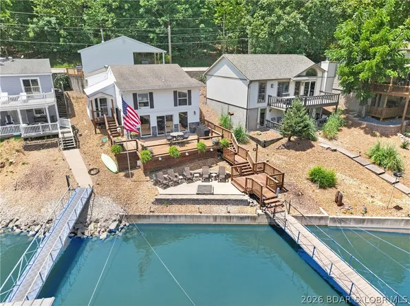 1797 Sunny Ridge Dr, Osage Beach, MO 65065