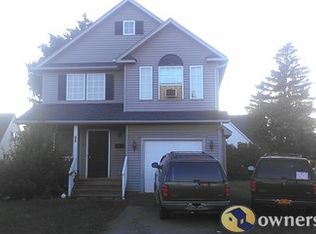 99 Hebard St, Rochester, NY 14605