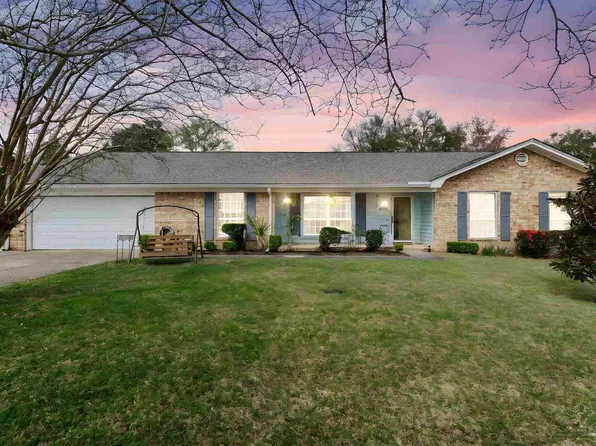 3661 Degas St, Pensacola, FL 32504