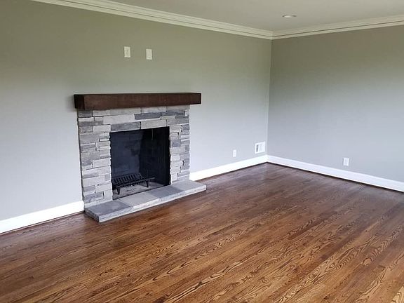 Front Living Room 