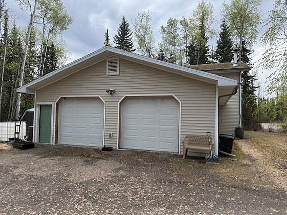 3rd image of 3890 Hurst Rd