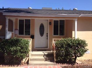 18017 Saticoy St, Reseda, CA 91335