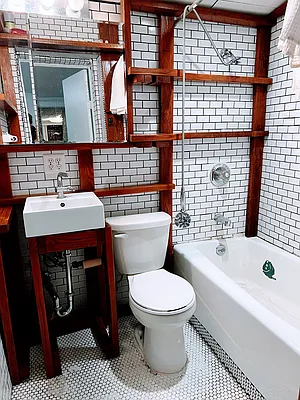 Rented by Coldwell Banker Reliable Real Estate | media 16