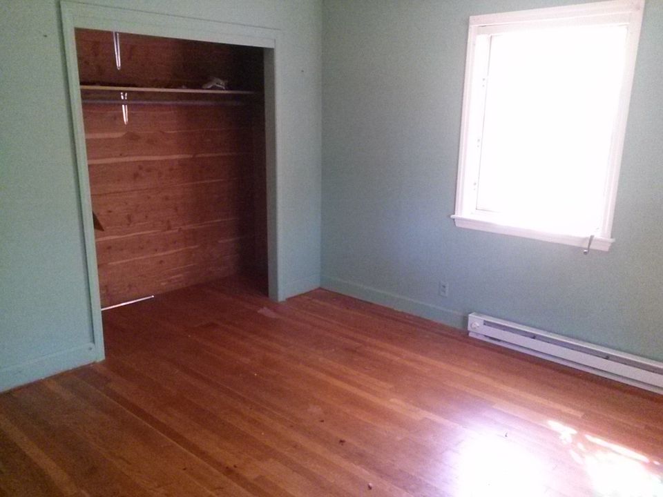 2nd image of 3502 Pickett Rd