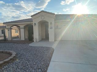 13019 S Beach Dr, Topock, AZ 86436