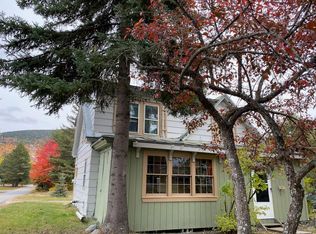 13 Main St, Stratton, ME 04982
