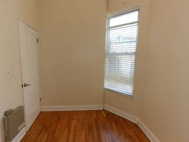 1411 W Erie St #3M — Photo 17