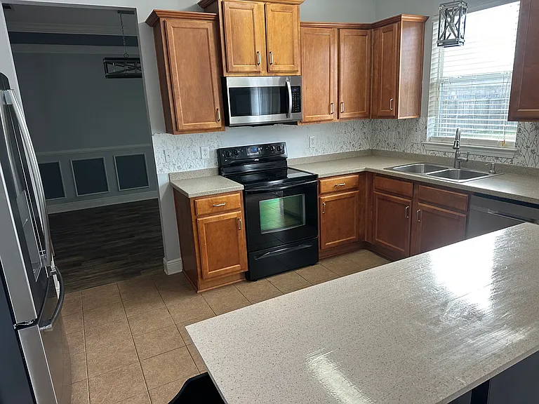 313 Scotch Pine Ln — Photo 13