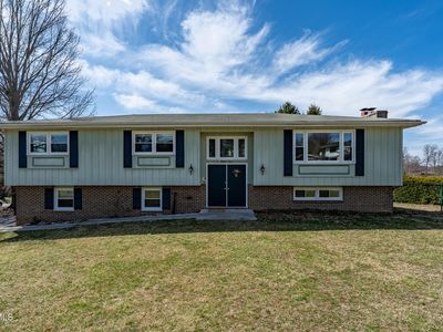 84 Stone Dr, Bristol, TN, 37620