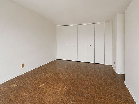 5th image of 555 Kappock St APT 16A