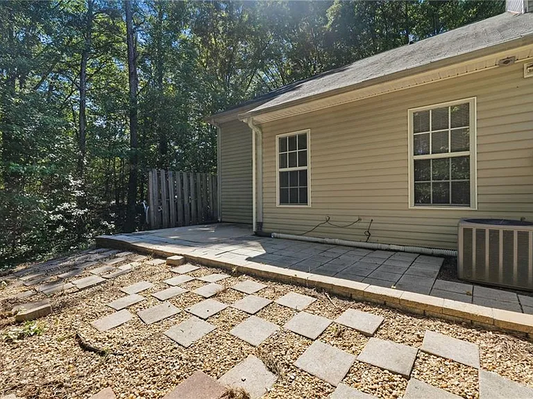 6427 Wellington Chase Ct — Photo 20