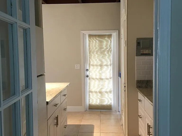 107 NE 17th Ave #1 — Photo 11
