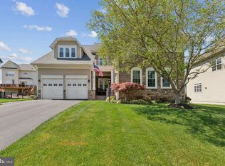 9375 Falling Water Dr, Bristow, VA 20136